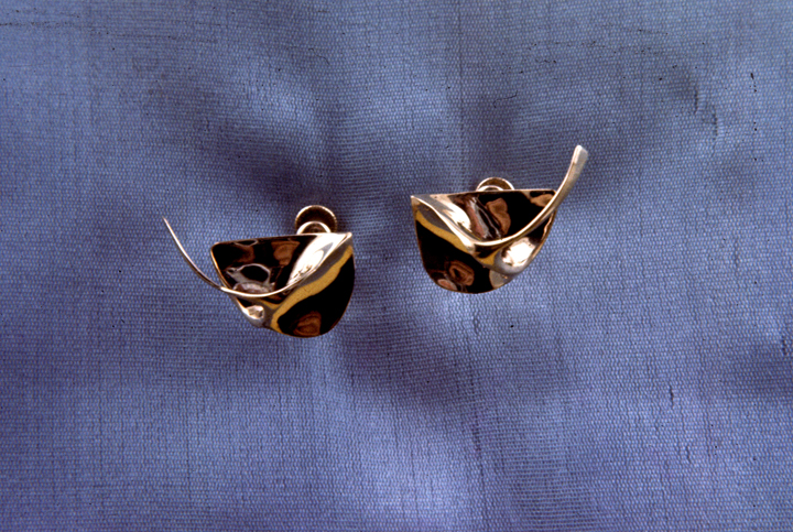 Toza, earrings, gold, 1960s